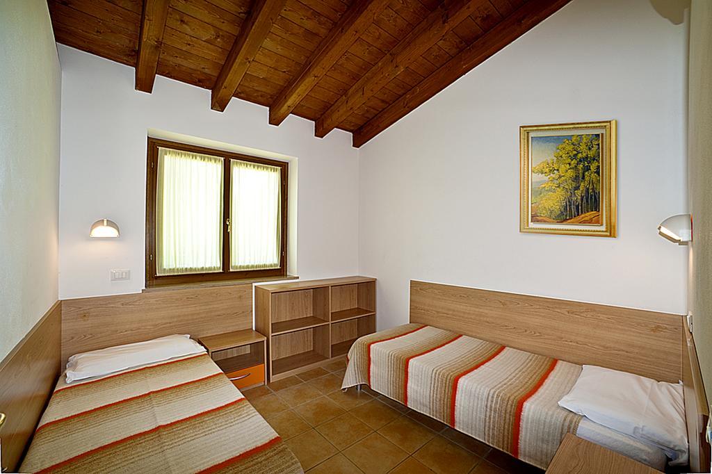 Campeggio Del Garda Peschiera del Garda Room photo